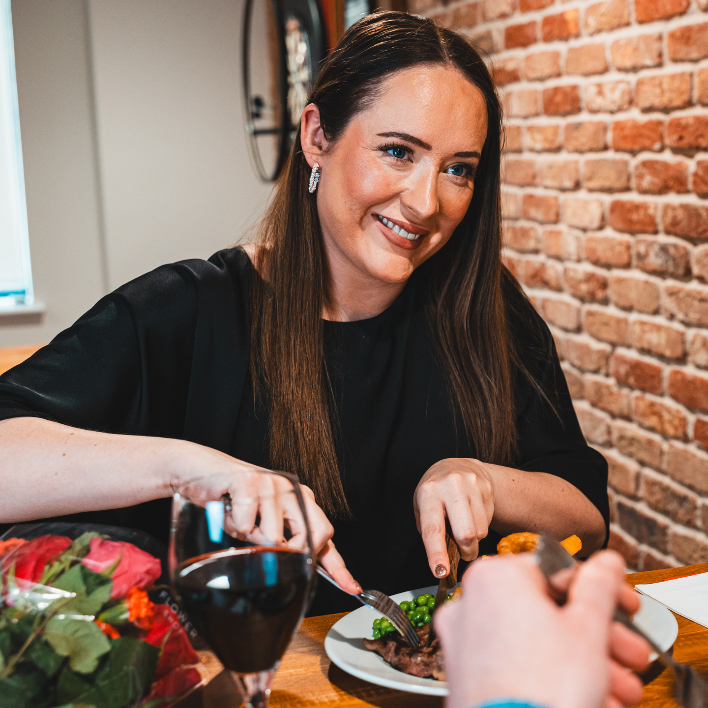 Valentine’s Weekend Dining & Treat Menu at The Original White Hart in Ringwood